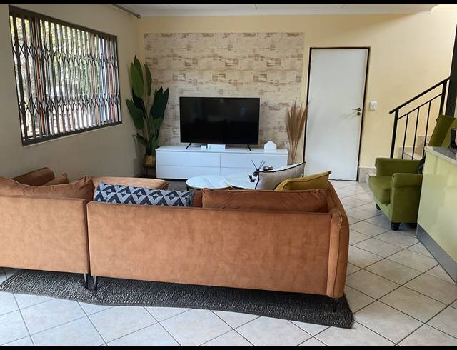 3 BEDROOM TOWNHOUSE FOR SALE IN THE REEDS